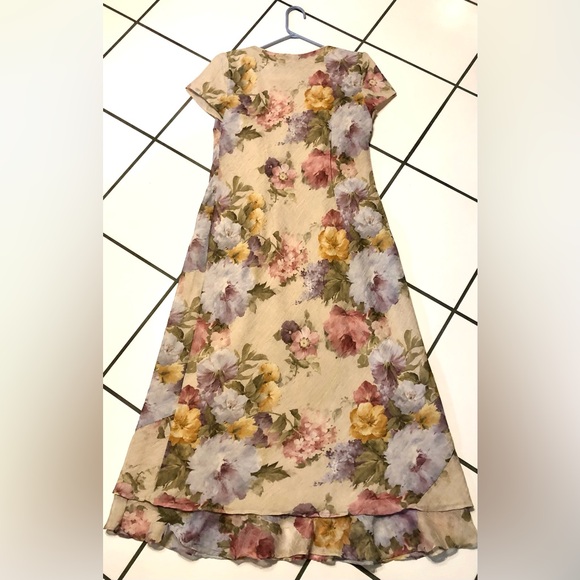 Ladies size 14 Karin Stevens elegant, easy wearing floral print long dress - Picture 12 of 12